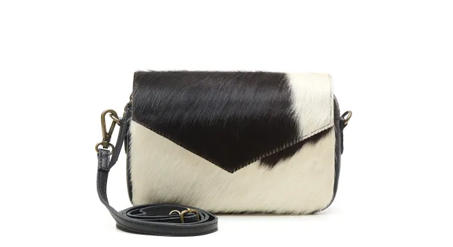 Chabo Bags - Rio Romy Hair-on. Afmetingen: 20x13x4cm - 202626 10 1 - 202626-10-xxx